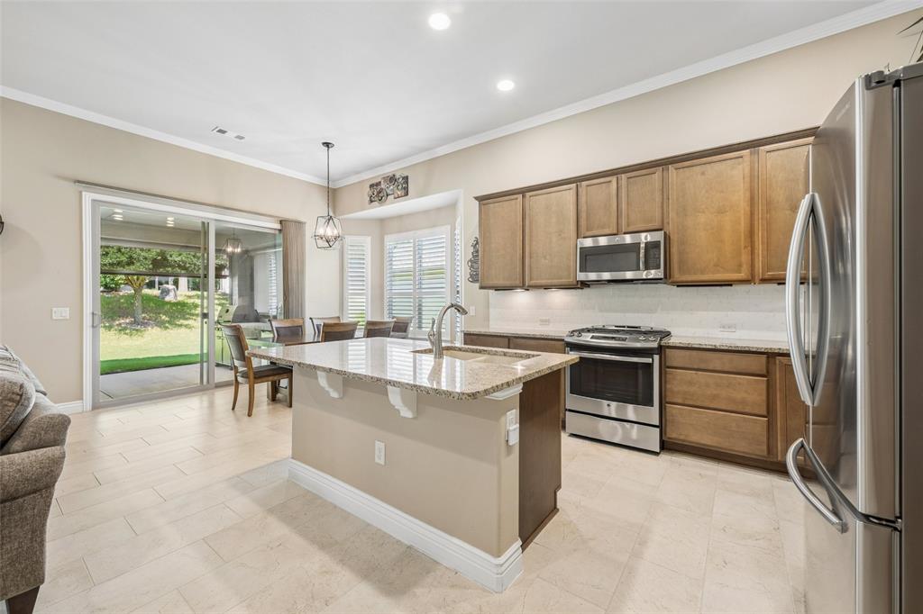 9905 Teakwood Avenue Property Photo 8