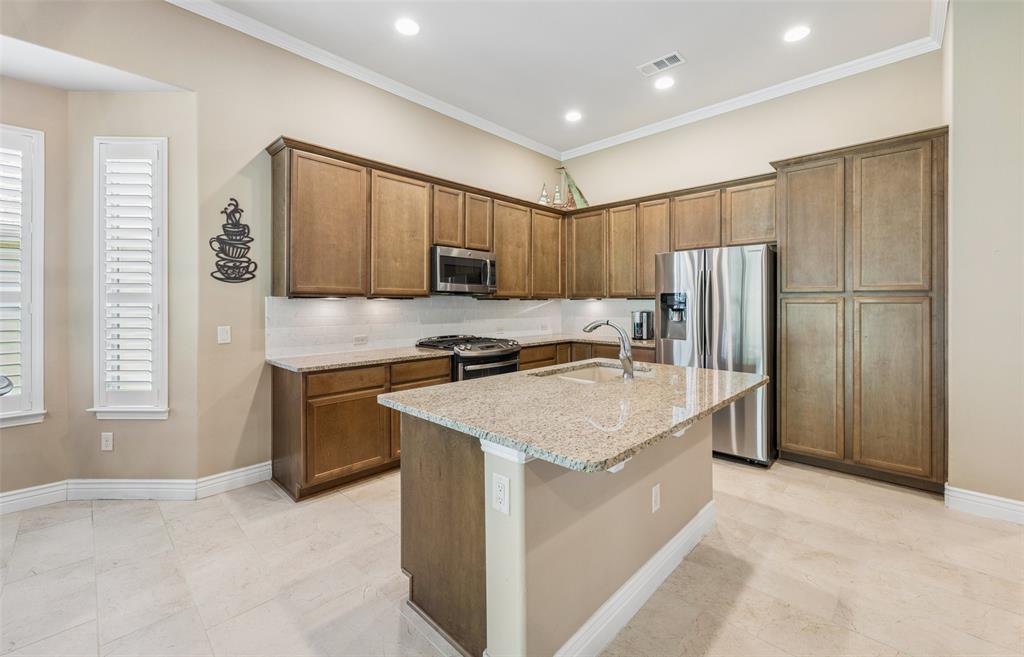 9905 Teakwood Avenue Property Photo 9