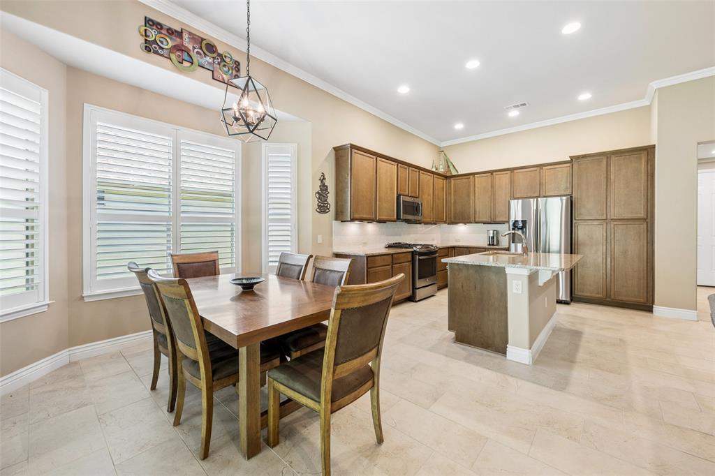 9905 Teakwood Avenue Property Photo 11