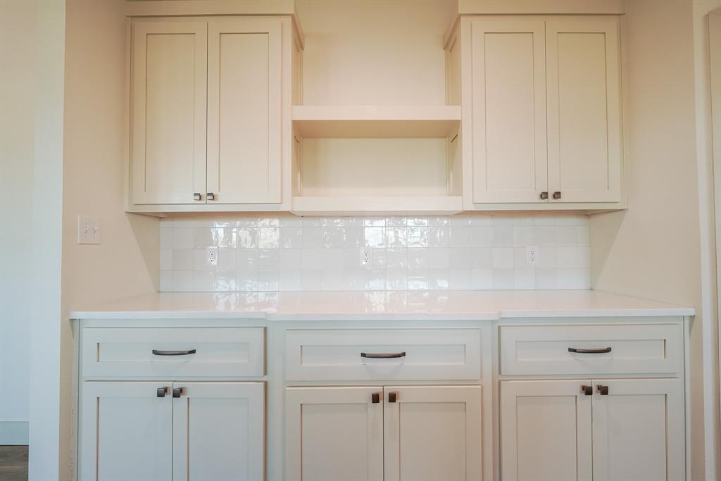 6617 Beals Creek Avenue Property Photo 10