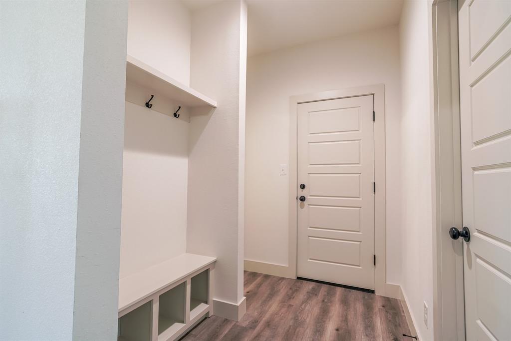6617 Beals Creek Avenue Property Photo 24