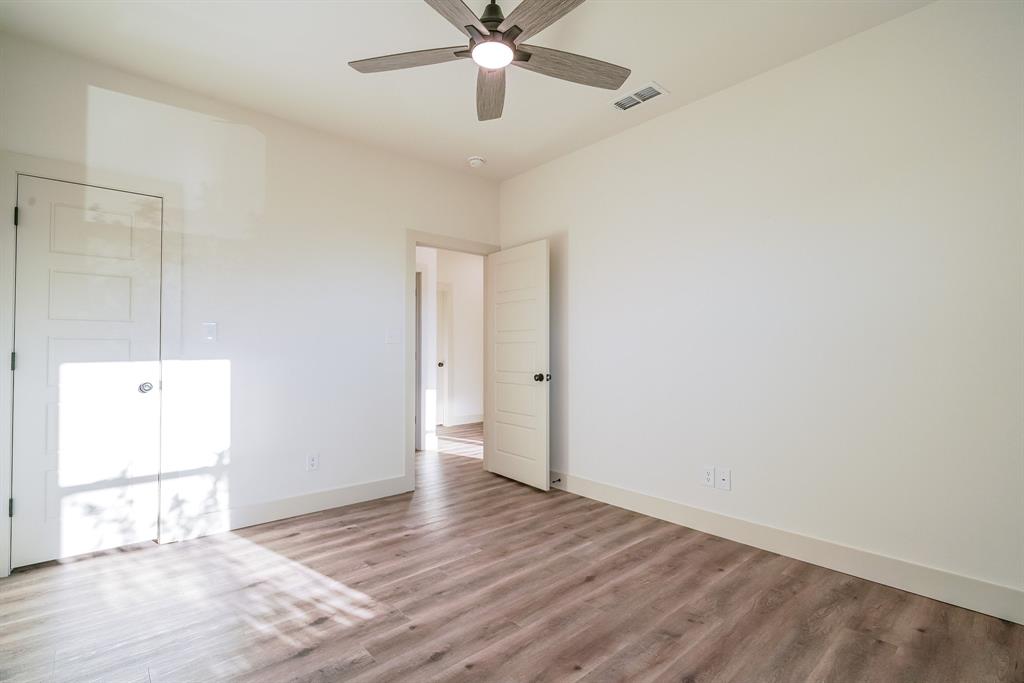 6617 Beals Creek Avenue Property Photo 27