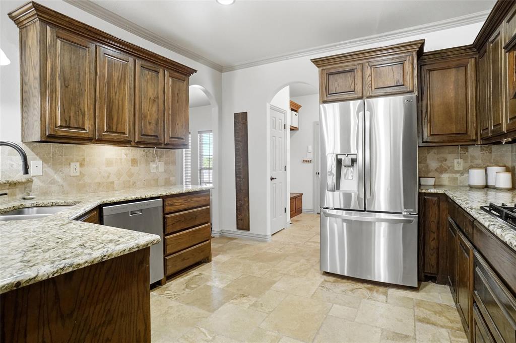 7337 Lake Rock Drive Property Photo 7