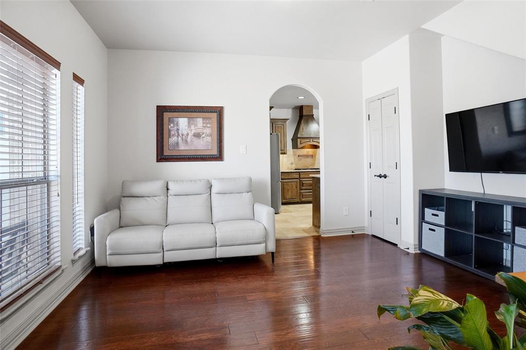 7337 Lake Rock Drive Property Photo 13