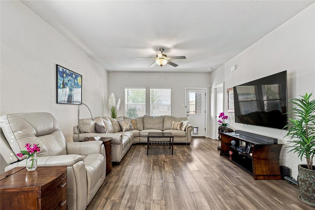 1824 Ash Oak Lane Property Photo 10