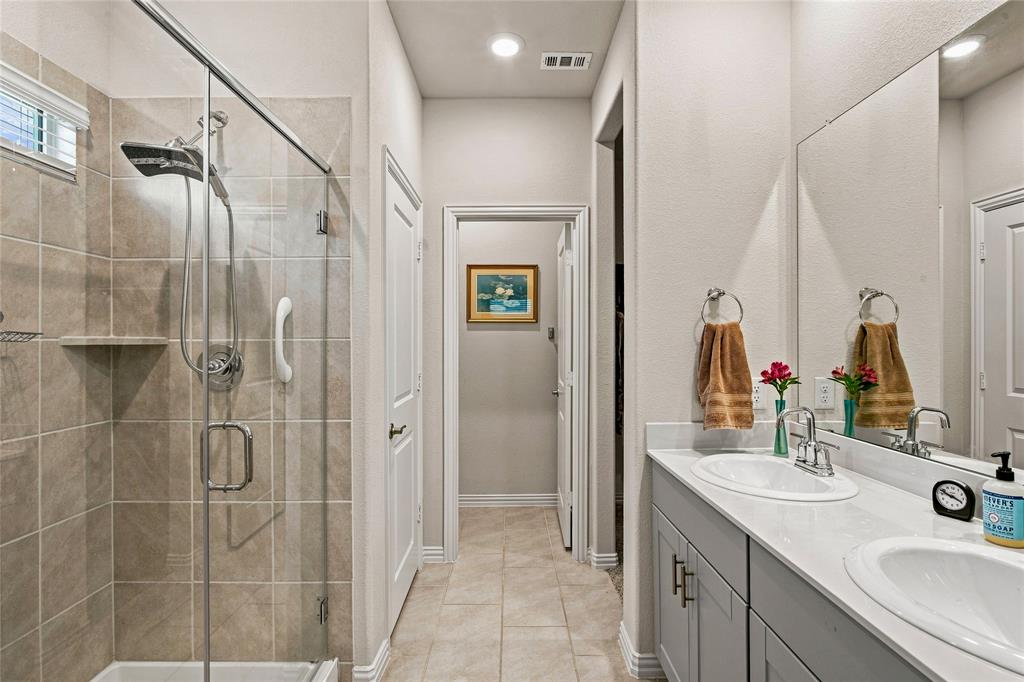 1824 Ash Oak Lane Property Photo 13