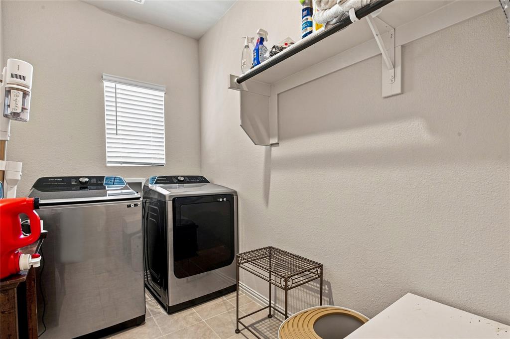 1824 Ash Oak Lane Property Photo 19