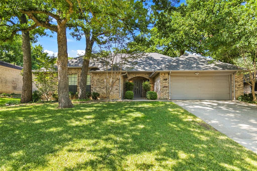3407 Commander Court Property Photo 1