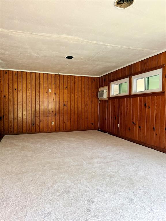 316 Moore Street Property Photo 2