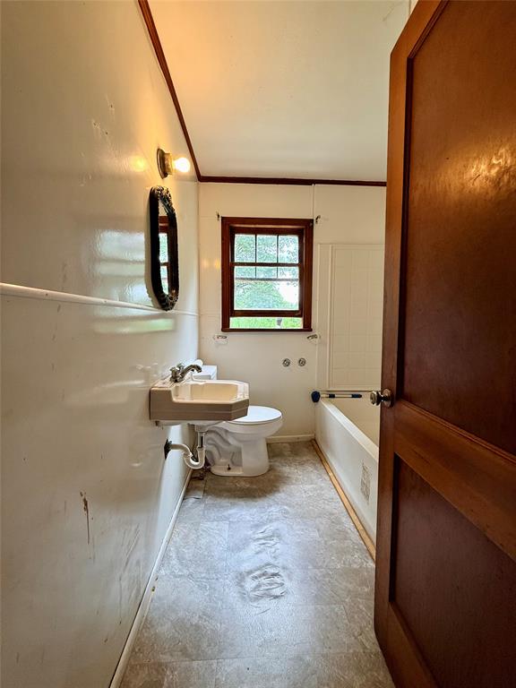 316 Moore Street Property Photo 5