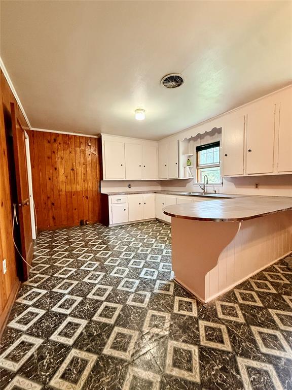 316 Moore Street Property Photo 9