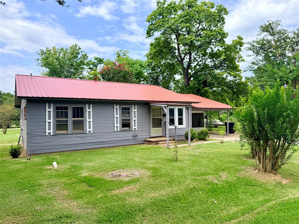 316 Moore Street Property Photo 17