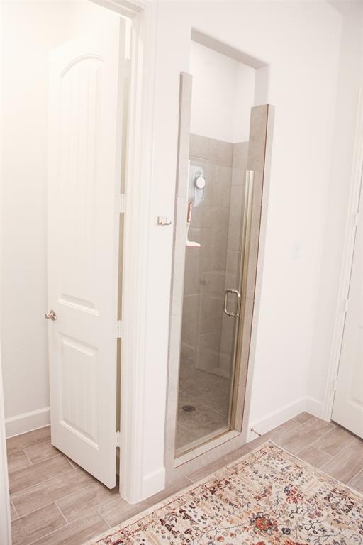 305 Chase Creek Drive Property Photo 22