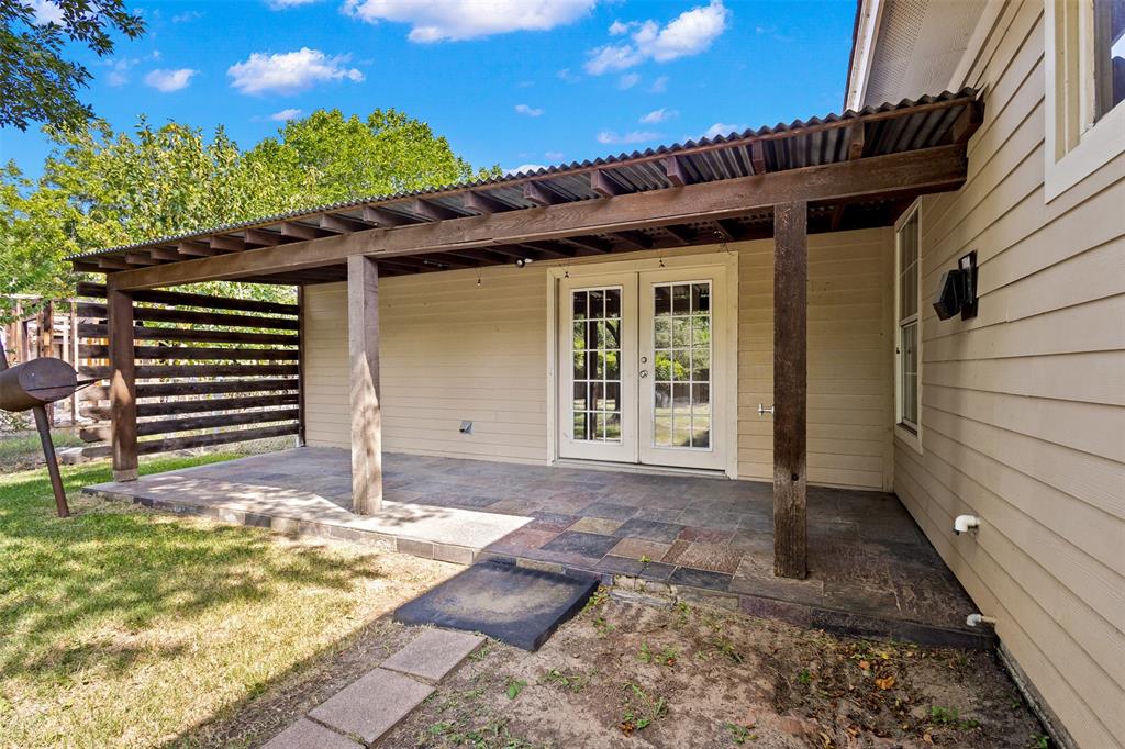 5204 Roxie Street Property Photo 21