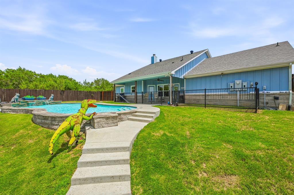 4305 Skyline Drive Property Photo 28