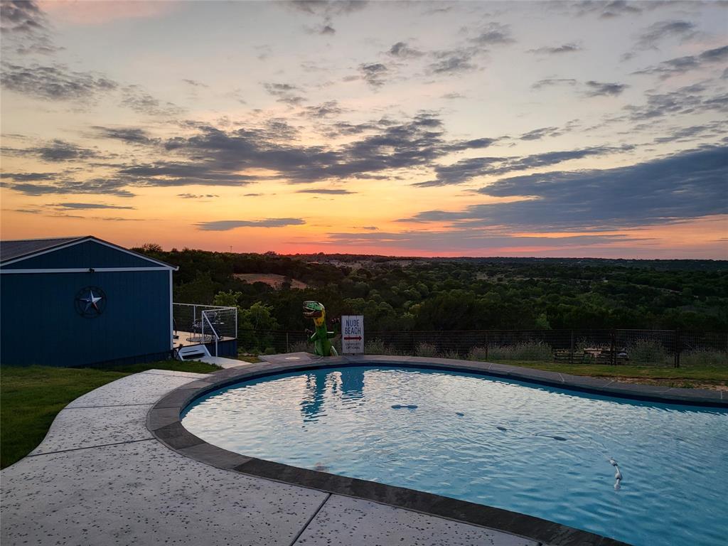 4305 Skyline Drive Property Photo 29