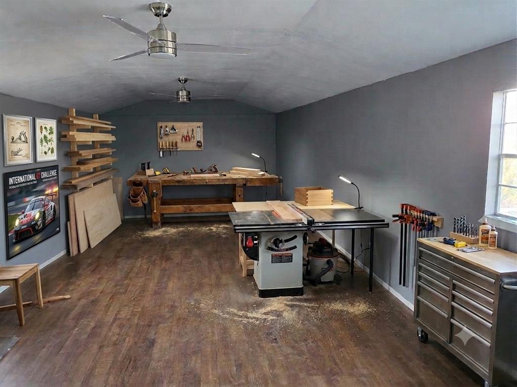 4305 Skyline Drive Property Photo 34