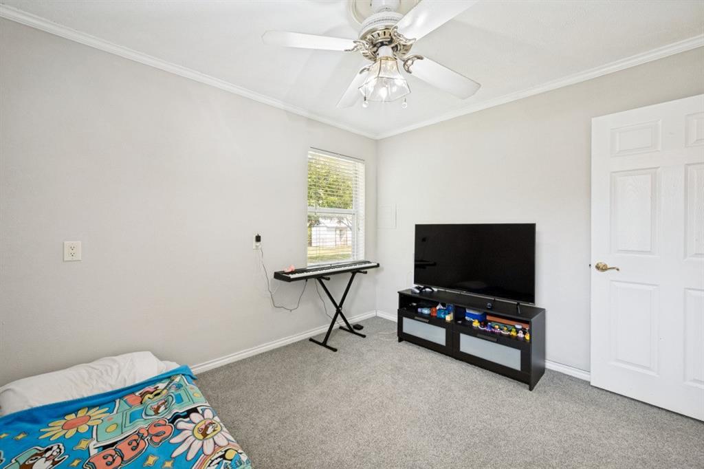 1009 Zelda Drive Property Photo 17