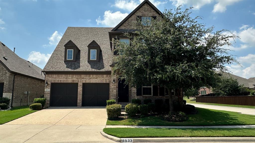 8533 Pine Valley Drive Property Photo 1