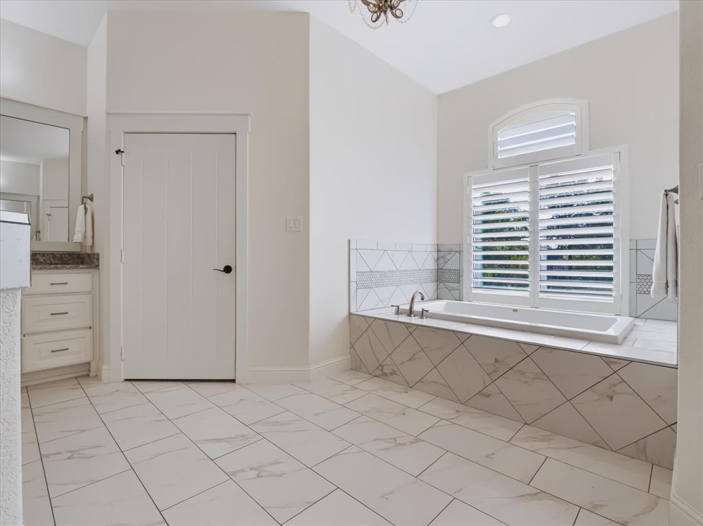 6532 Shoreline Drive Property Photo 25