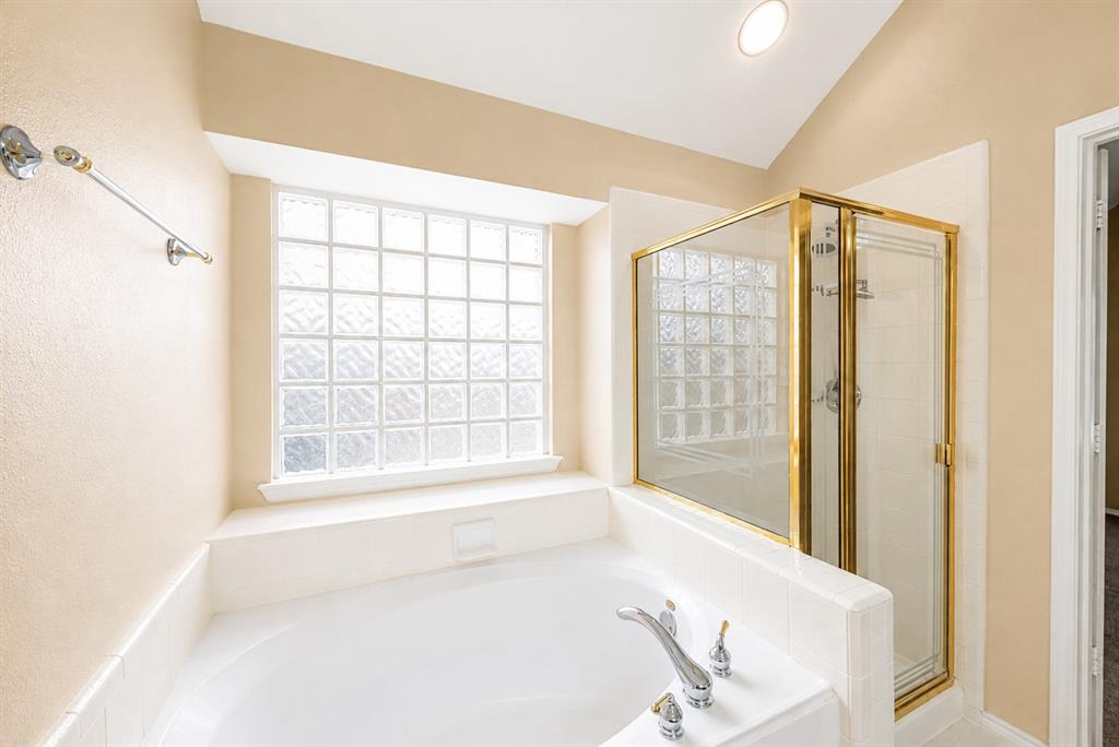 10701 Nashville Drive Property Photo 23