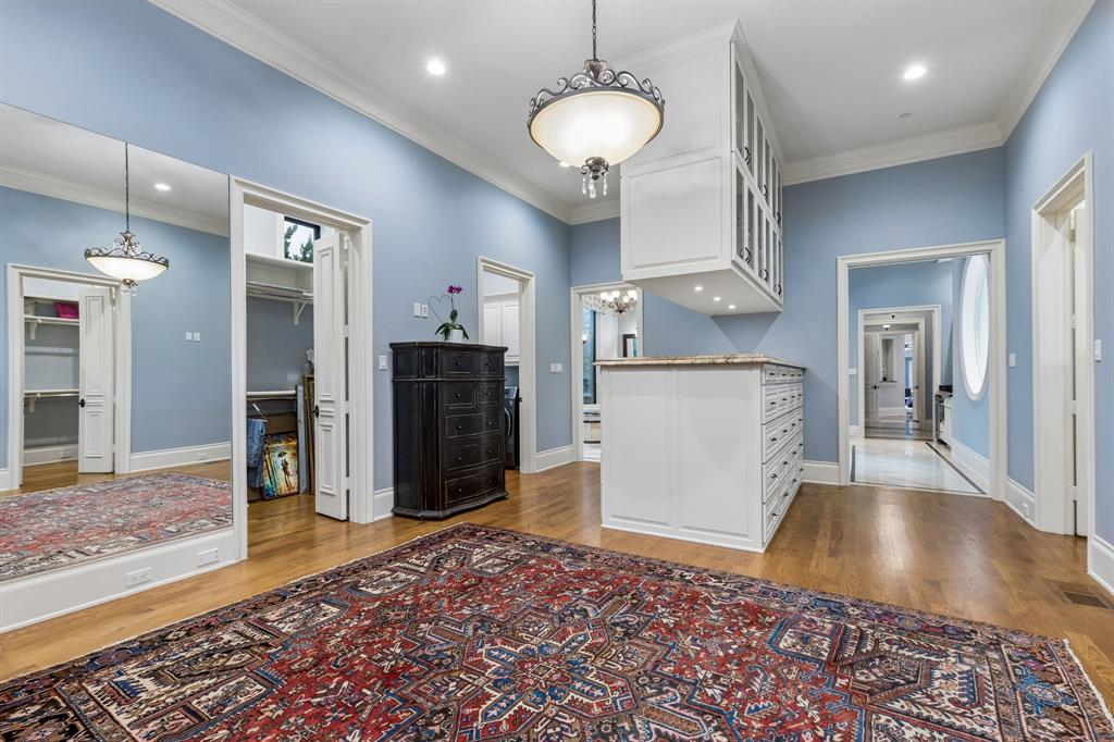 4511 Watauga Road Property Photo 18