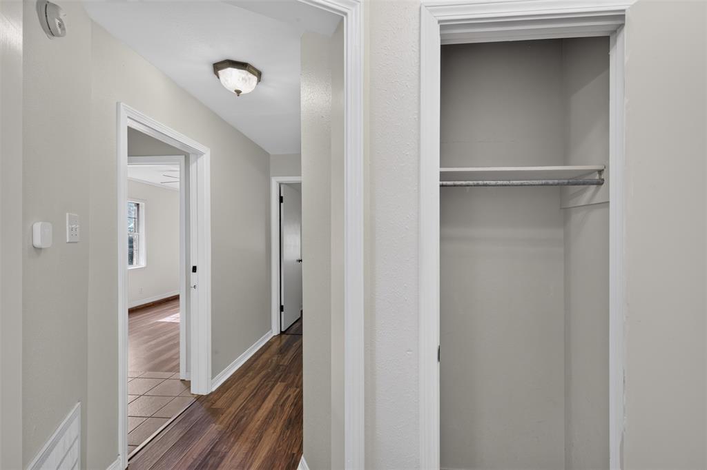 1307 Pecan Square Property Photo 18