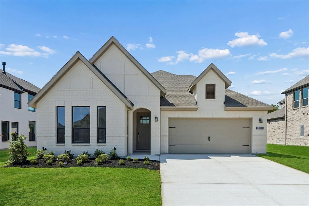 1005 Goldenrod Drive Property Photo 1