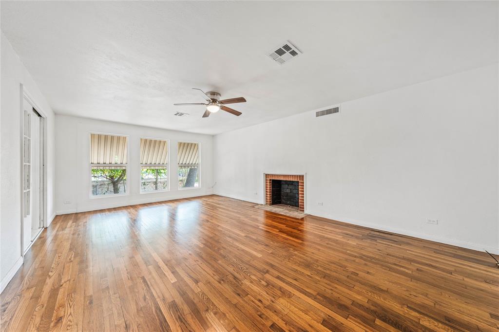 3230 Proctor Avenue Property Photo 6