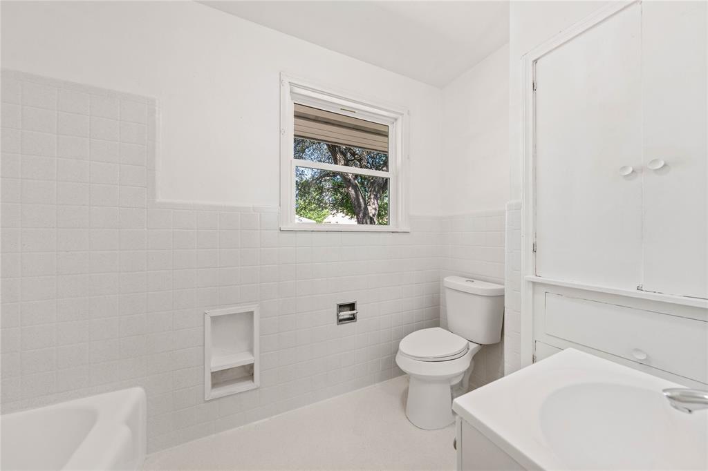3230 Proctor Avenue Property Photo 21