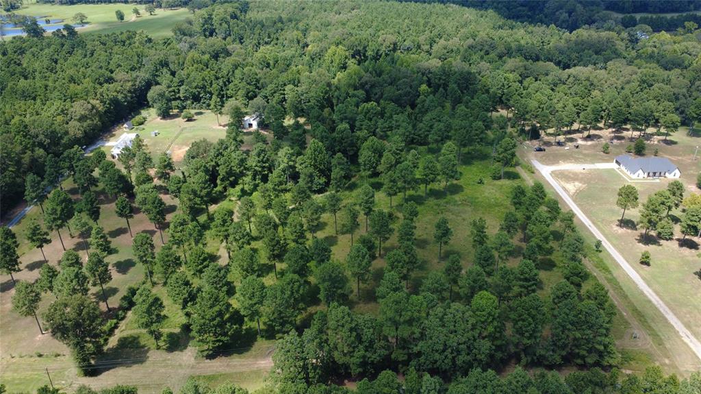 3559 Parish Line Road Property Photo 2