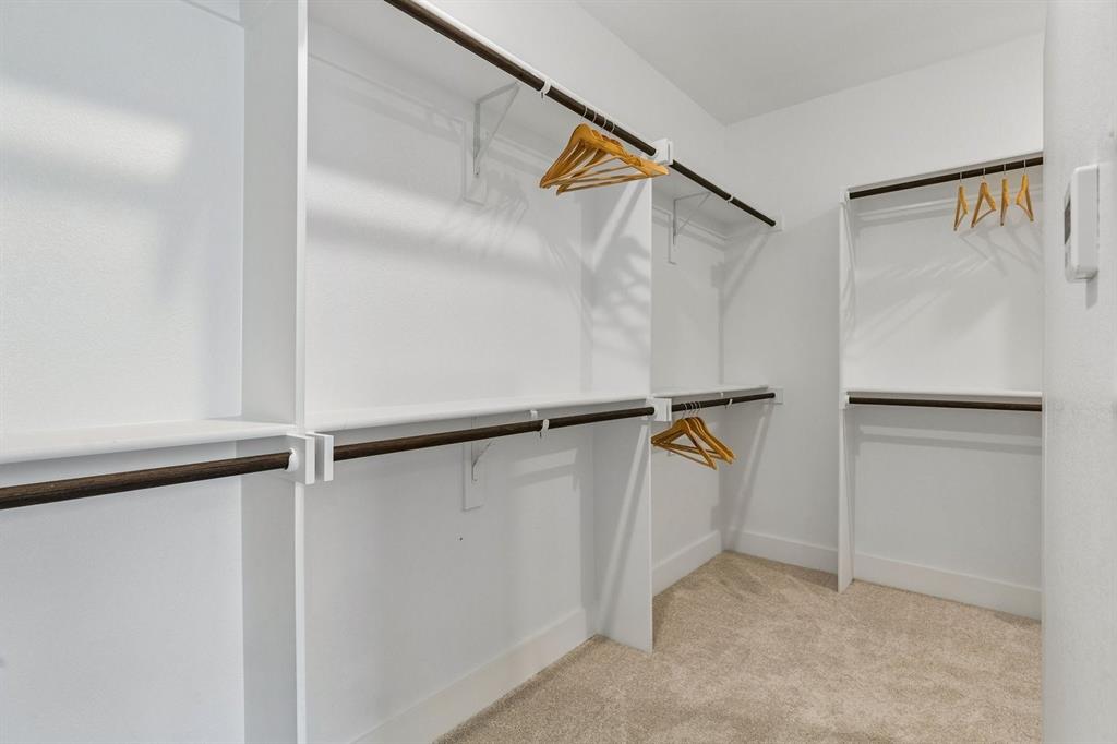 1015 Goldenrod Drive Property Photo 11