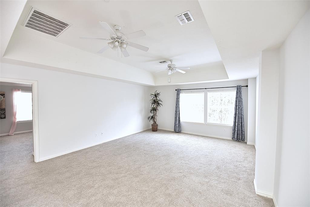 1125 Waterford Way Property Photo 17