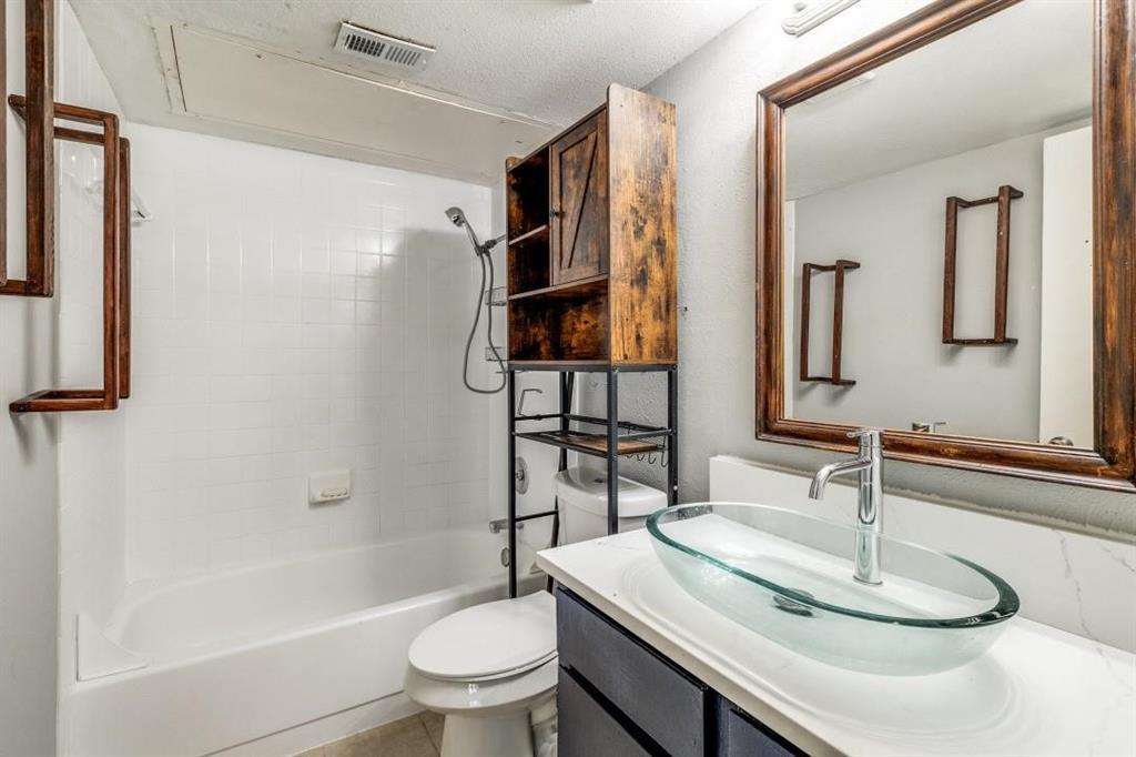8110 Skillman Street 2019 Property Photo 10