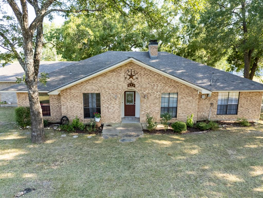 502 County Road 2610 Property Photo 1