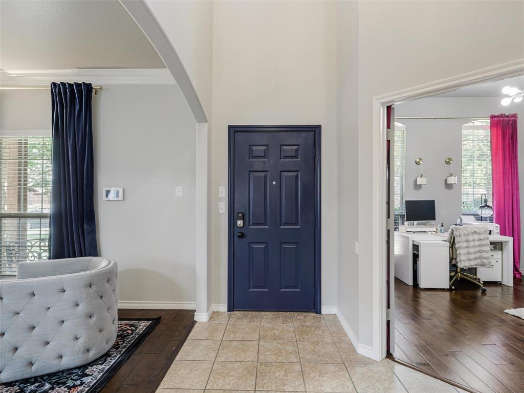 13827 Plum Valley Drive Property Photo 6