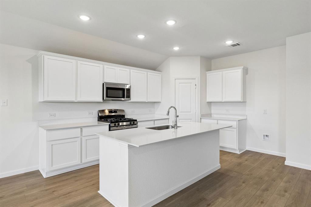 1212 Moon Ranch Road Property Photo 4