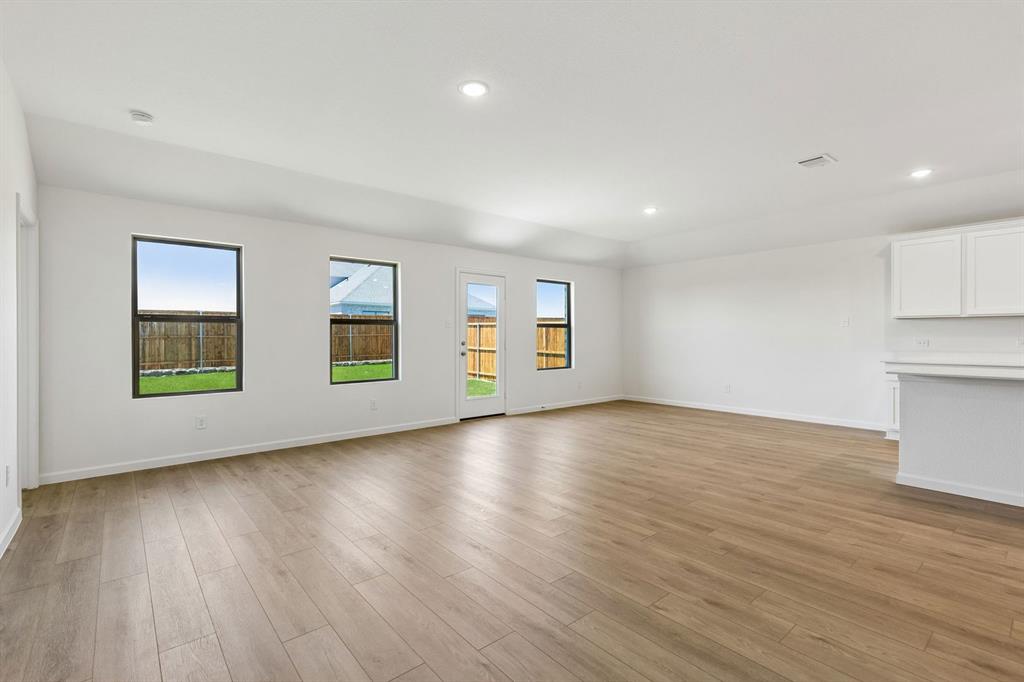 1212 Moon Ranch Road Property Photo 8