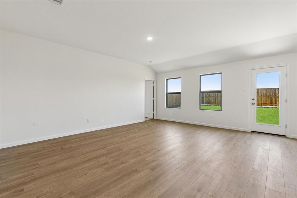 1212 Moon Ranch Road Property Photo 9