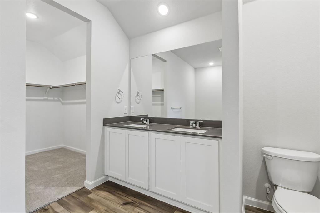 1112 Angus Lane Property Photo 14