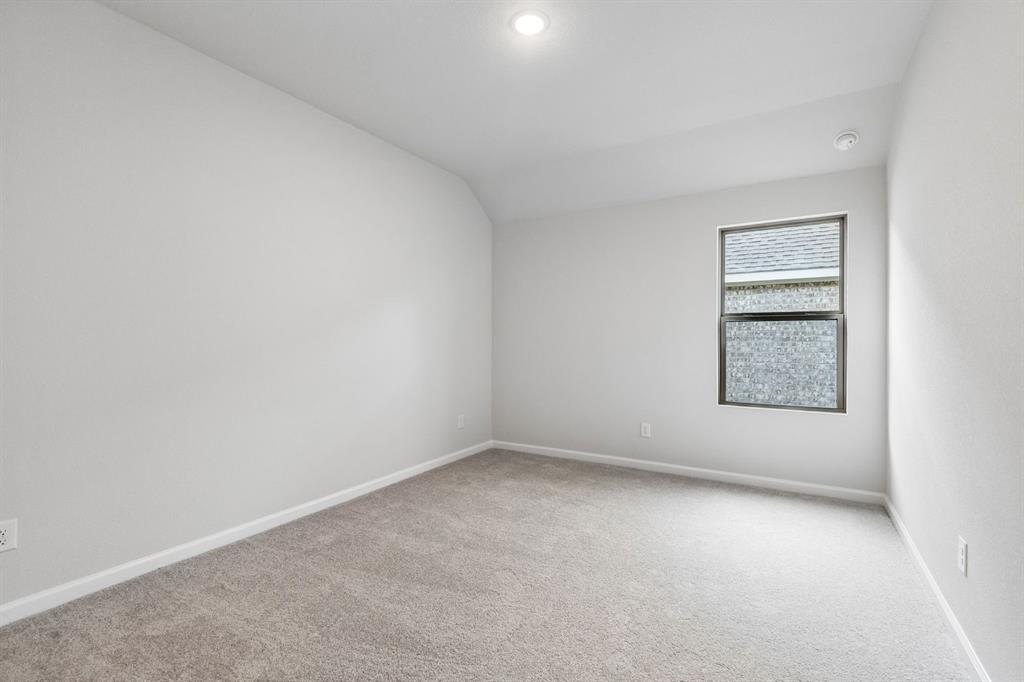 1112 Angus Lane Property Photo 20