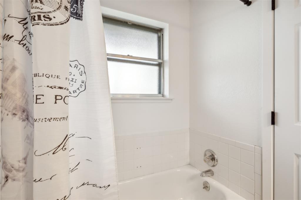 8740 I-20 Property Photo 29