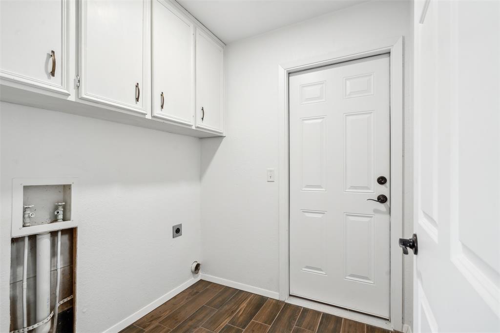 8740 I-20 Property Photo 31
