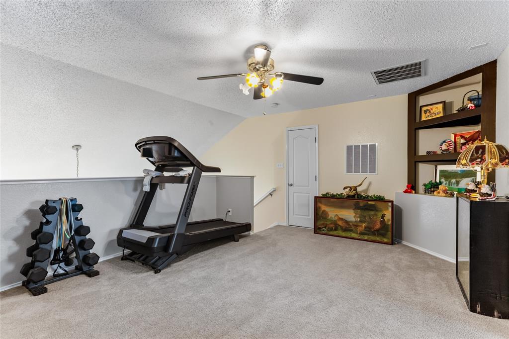 6001 Prairie Wood Court Property Photo 24