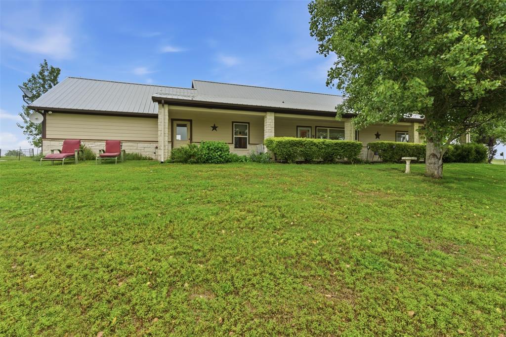 1085 Cr 407 Property Photo 3