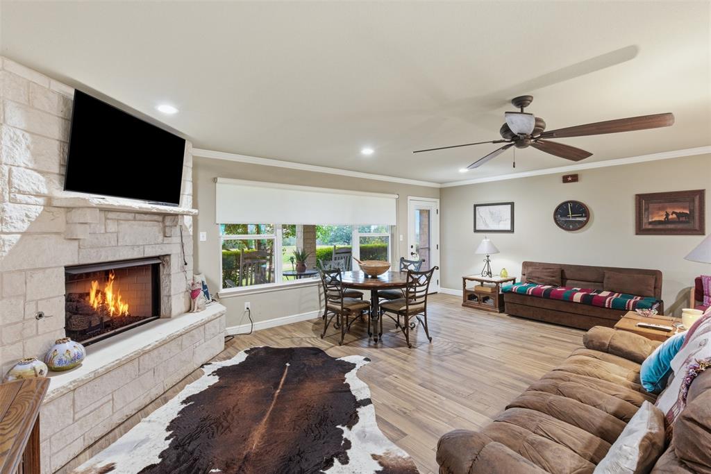 1085 Cr 407 Property Photo 9
