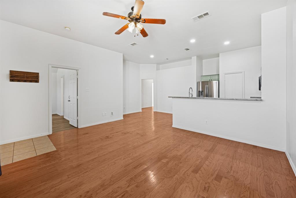 1747 Preston On The Lake Boulevard Property Photo 3