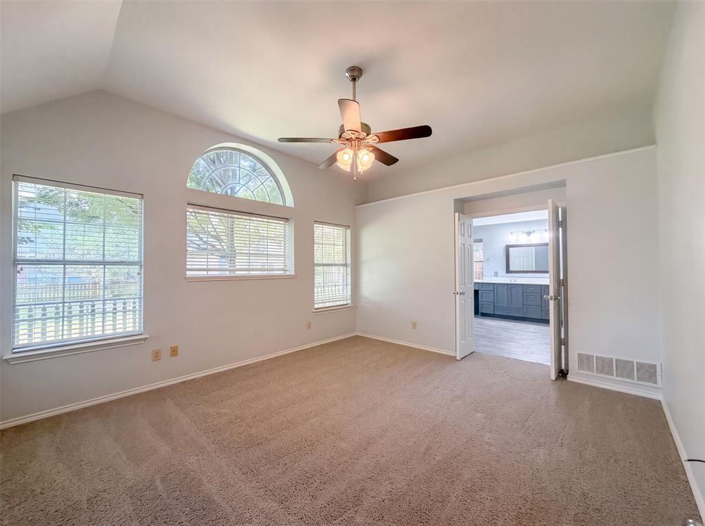 5101 Quail Ridge Drive Property Photo 4