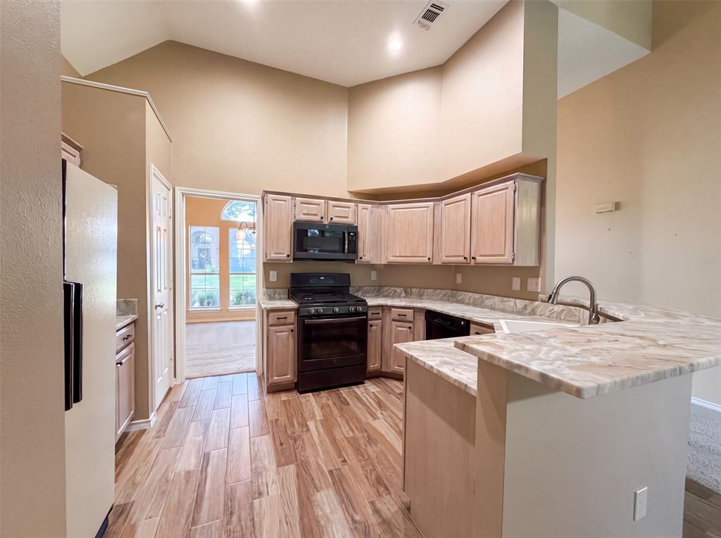 5101 Quail Ridge Drive Property Photo 12