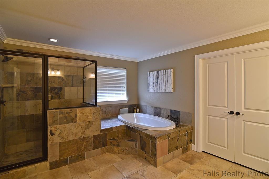 2700 Taft Boulevard Property Photo 27